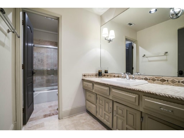 9706-Faircrest-Third-Bath