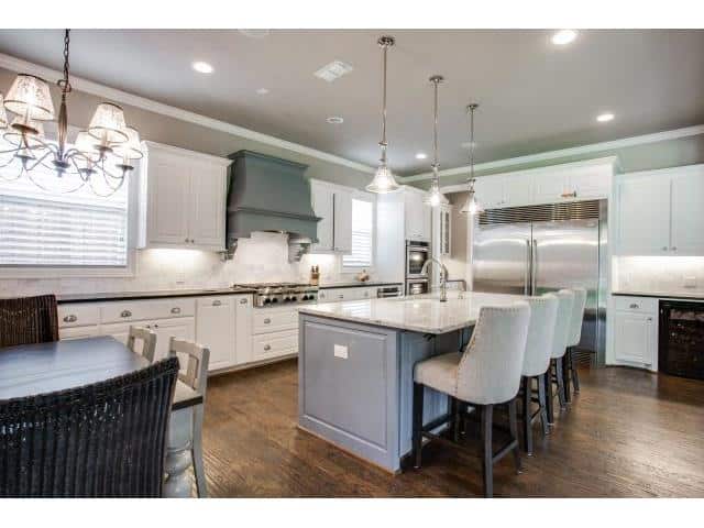 9748-Spring-Branch-Drive-kitchen-2