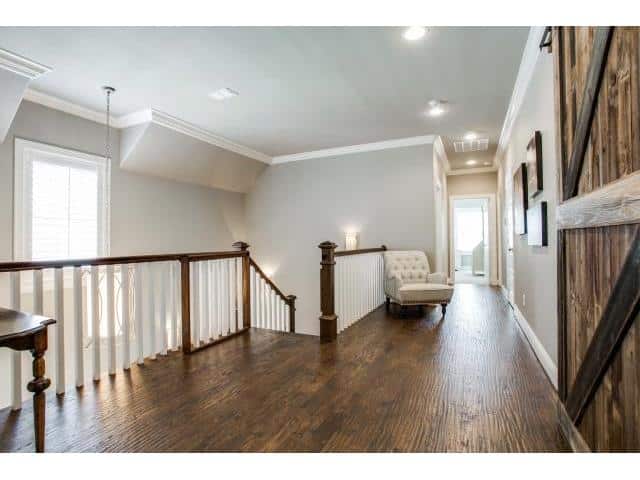 9748-Spring-Branch-Drive-landing