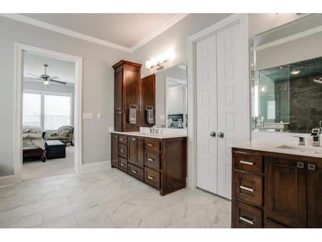 9748-Spring-Branch-Drive-master-bath-2