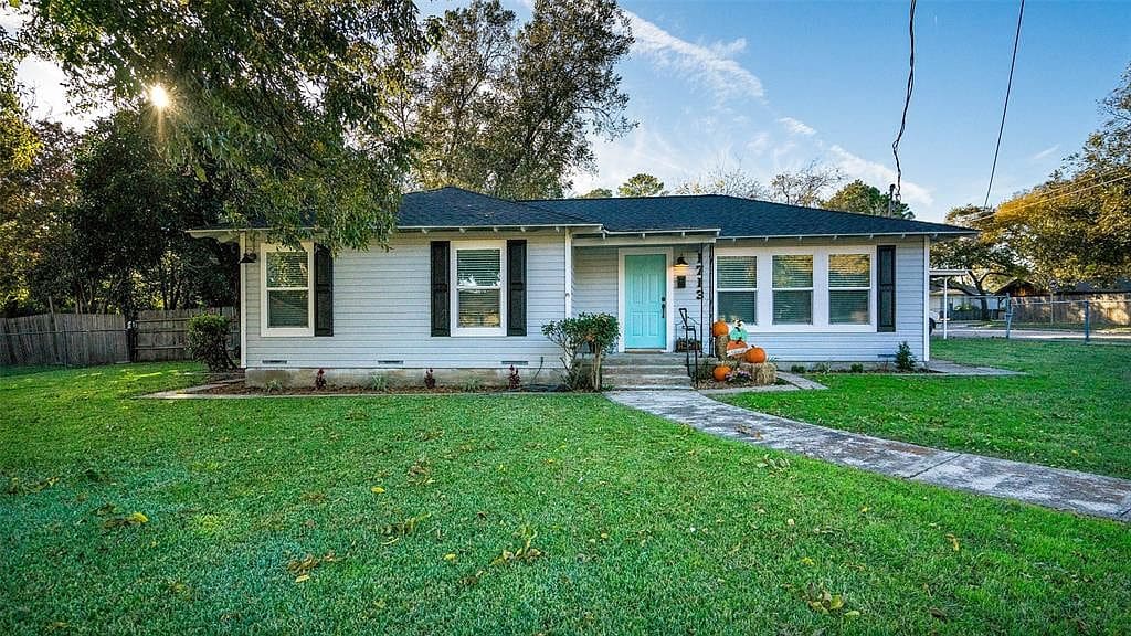 97D5CE97-B0FF-4DC9-BEFF-E38D9FD3CDF0