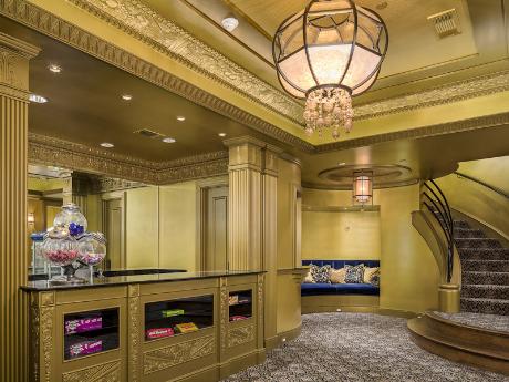 9806-Inwood-Bar