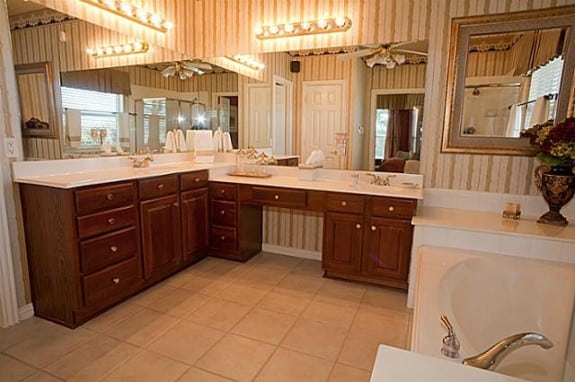 9812-Saint-Annes-Master-Bath-575x382