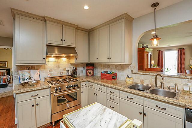9906-El-Patio-Kitchen-1