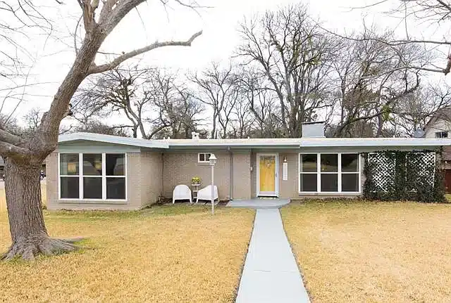 9907-Estacado-Dr-Front