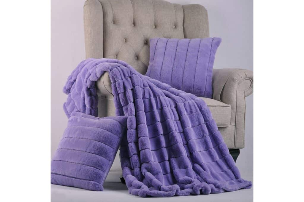 coty-2022-hero-image-extended-1639065887