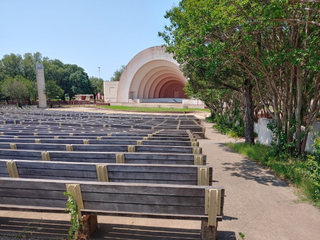 Bandshell-1