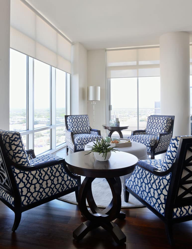 Barbara-Gilbert-highrise-sitting-area