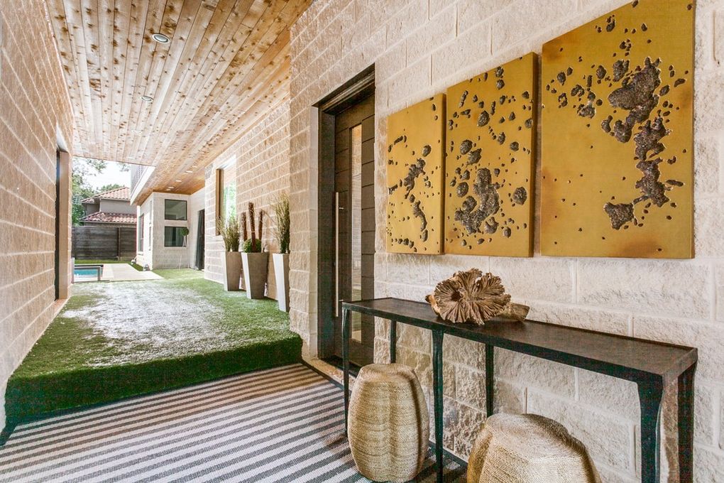 Sweetest-Badge-Centenary-1