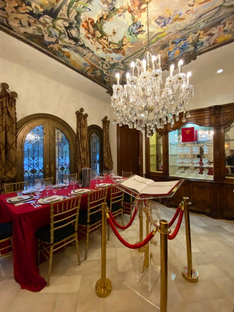 Bobblehead-162-768x1024