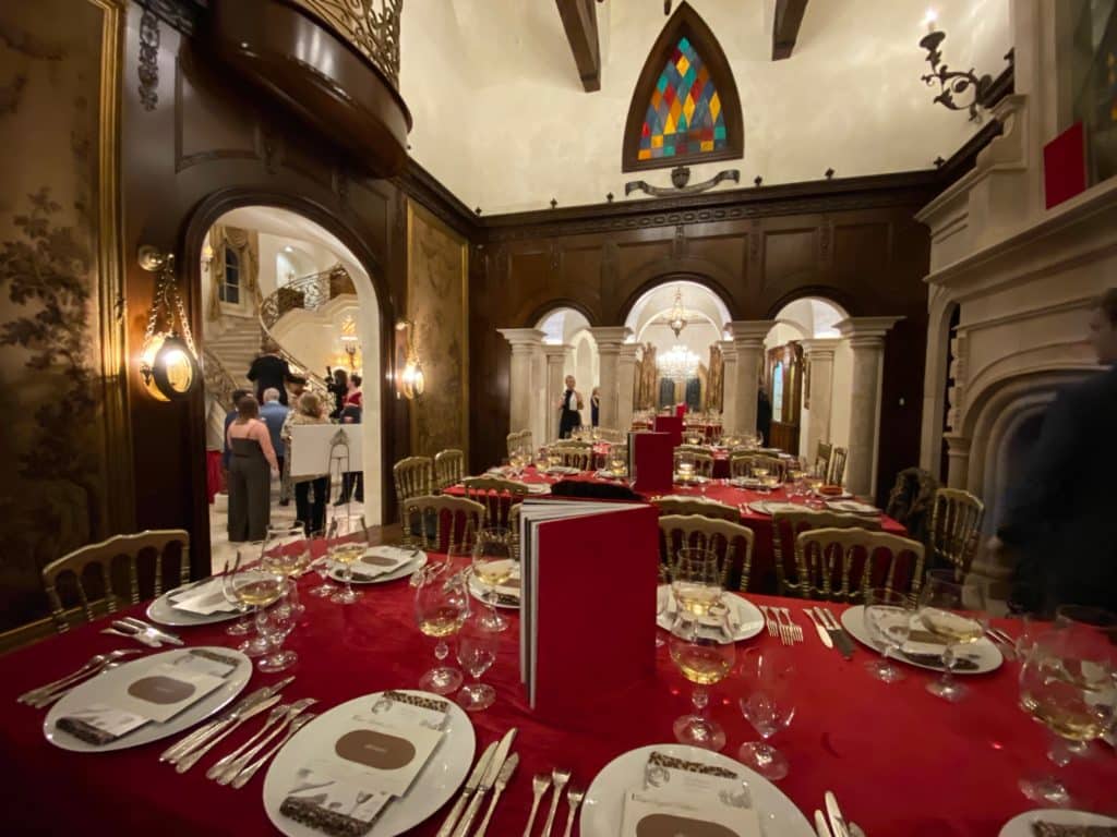 Bobblehead-162-768x1024