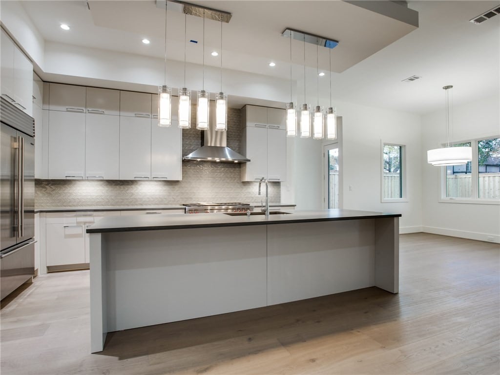 Bryn-Mawr-11-kitchen-1024x768