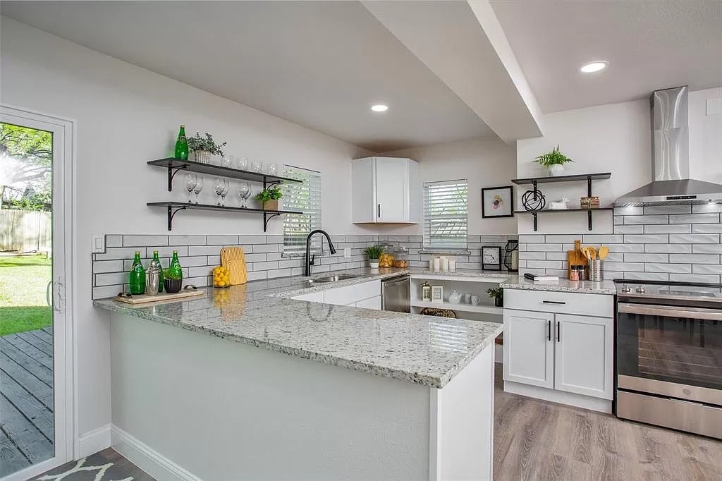 F870DCA0-E4BF-4120-8BE1-F1DDE96D0957