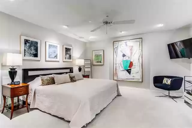 1BDB31B6-D303-49AE-A1D1-6F45294EFAA6