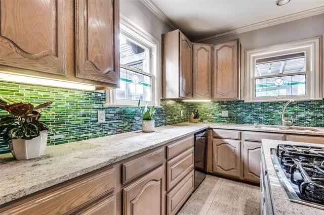 157DFB2F-A371-42F1-9EA5-E5B62AD99345