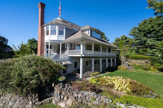 Cape-Neddick-cottage-graphic