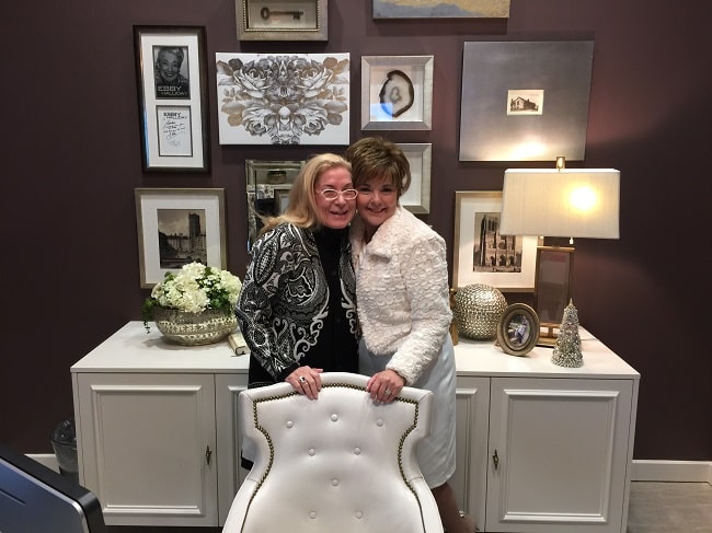 Carolyn-office-2-besties