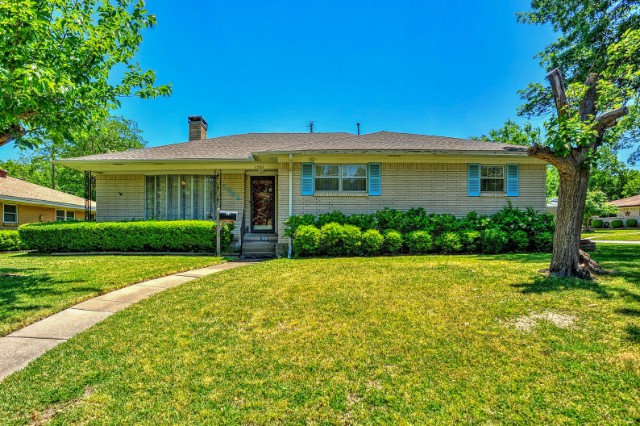 Skylar-Champion-Pasadena