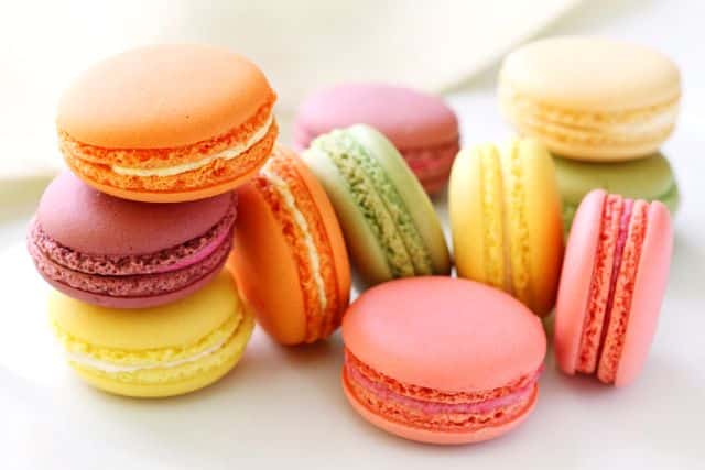 Colorful-French-Macarons-1
