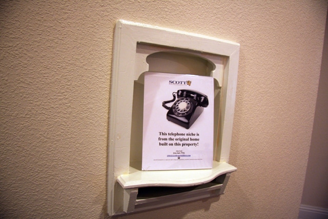 Concho-Phone-Niche
