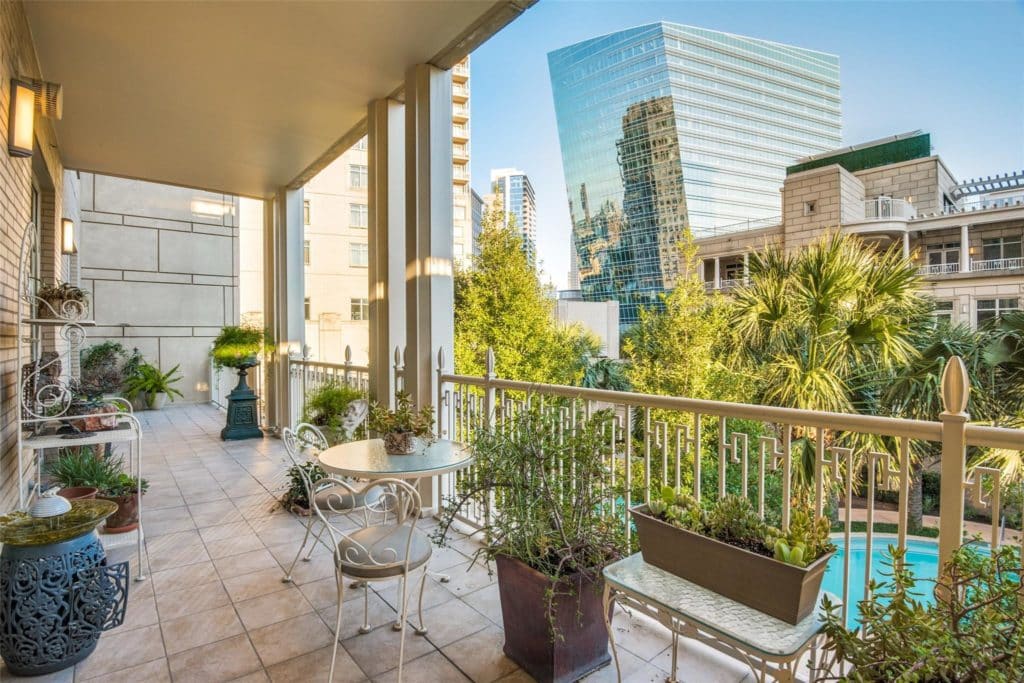 ConciergeLR-1024x653