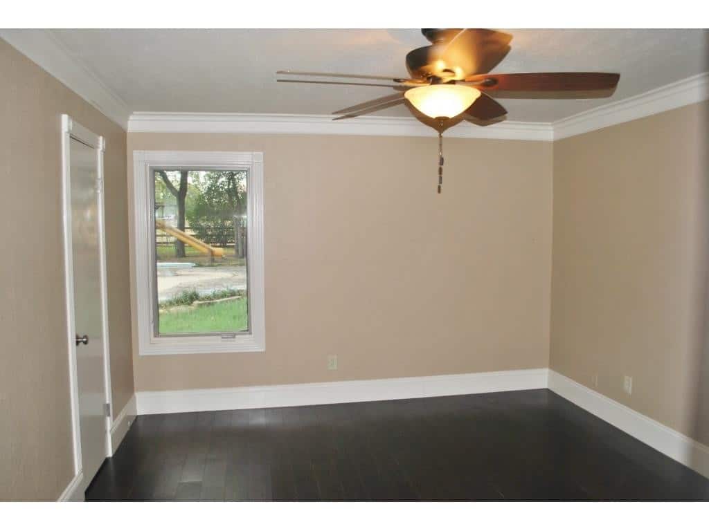 Couch-bedroom-1024x768