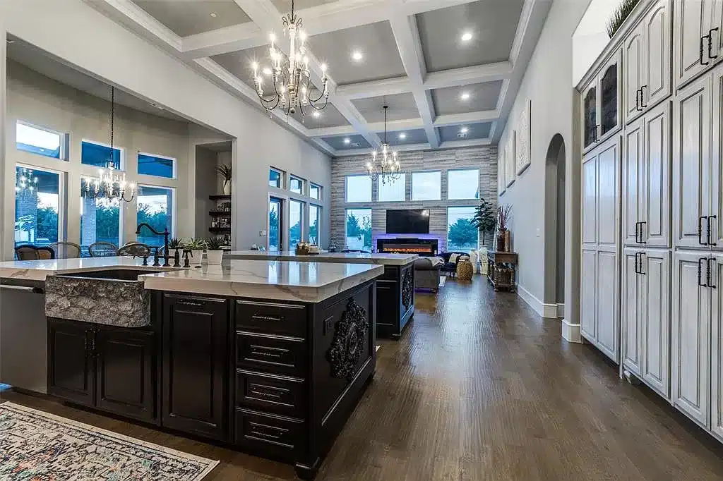 EEBCD806-49C4-4247-B27E-ECE8C0AB6763