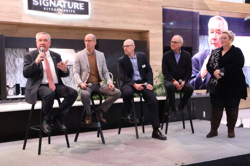 DCW-2020L-SKS-KBTribeChat-107-1024x683