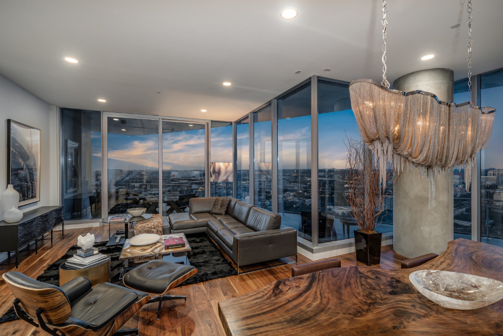 DallasPro-Bleu-Ciel-Unit-2803-56