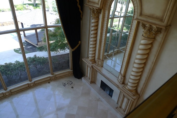 Deion-Sanders-38.jpgfoyer