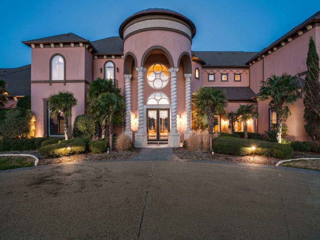 Deions-front-door-1024x768