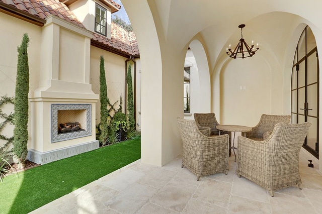 Designed-and-built-by-Avida-Custom-Homes-Large-11