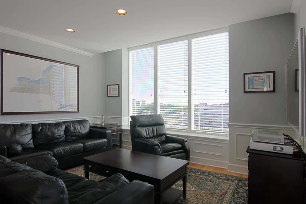 Durst-Houston-condo-LR1