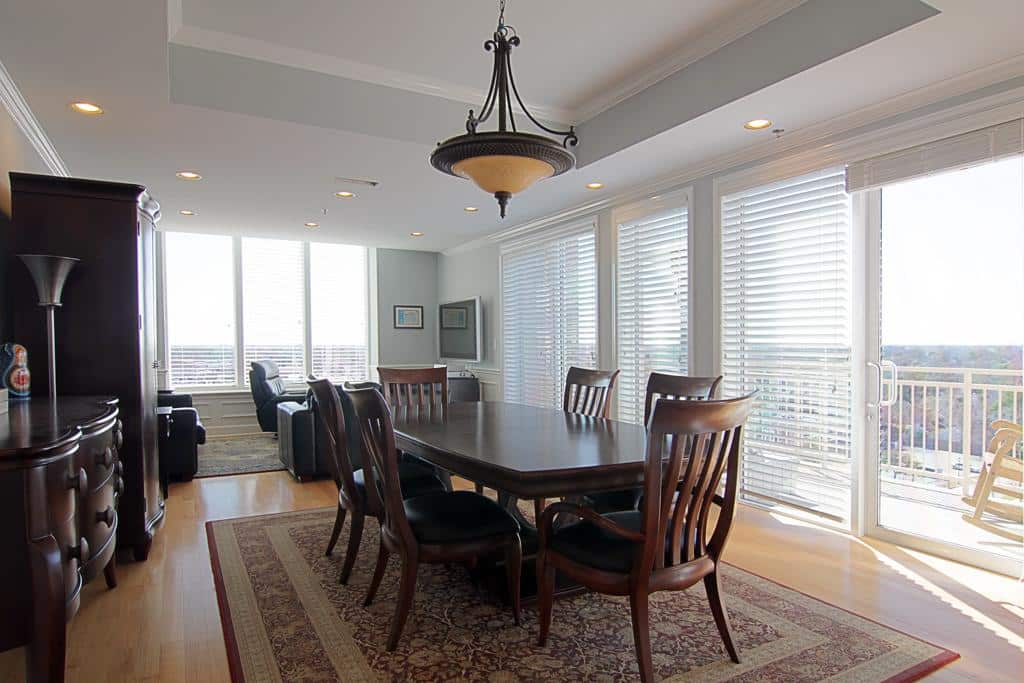 Durst-Houston-condo-dining-room
