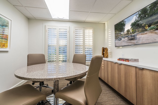 Ebby-Office-20