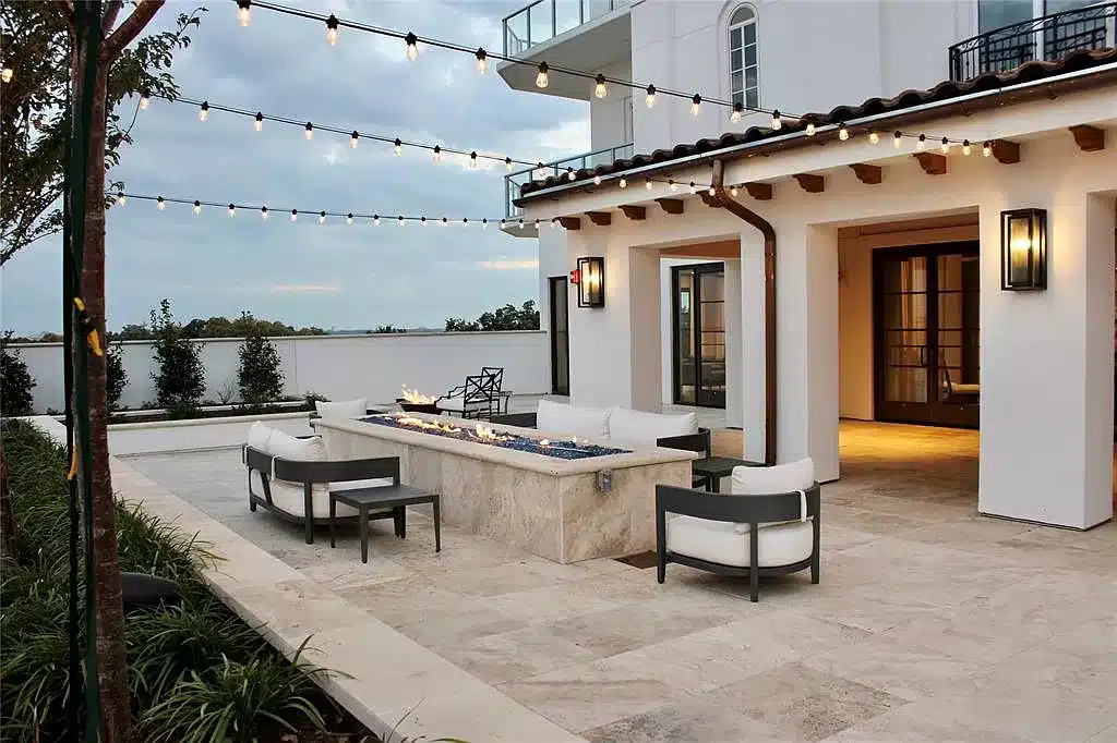 Lakeside-Tower-Preferred-Offerings