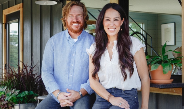 FixerUpper_HGTVSeries_ChipAndJoannaGaines