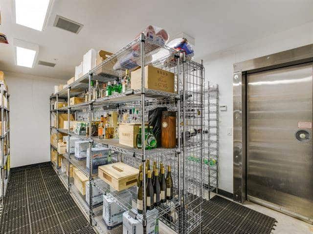 Forest-Creek-Place-wine-cellar-2
