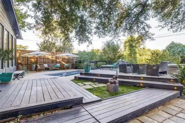 9918-Avalon-Creek-Ct-backyard