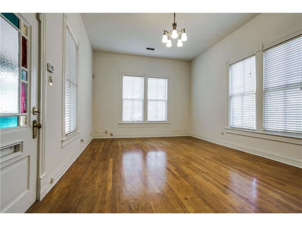 Hibernia-2604-back-room-1024x768