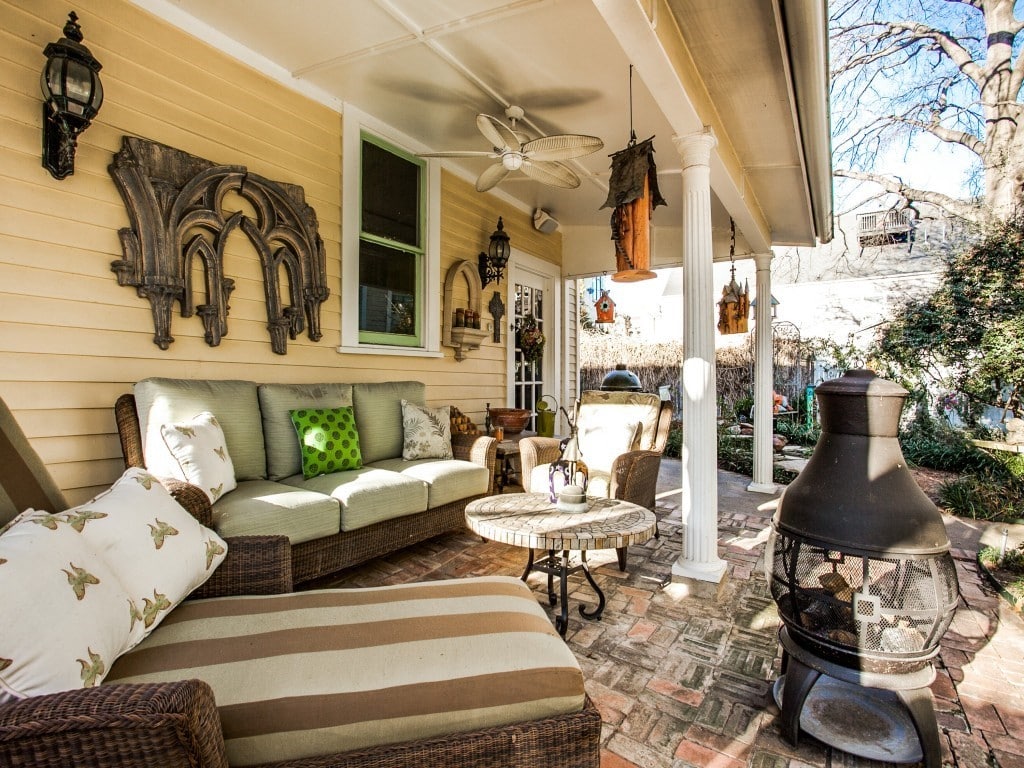 Hibernia-porch-rear-1024x768