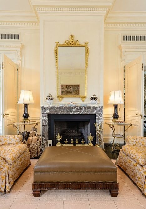 Hicks-Guest-House-Sitting-Room