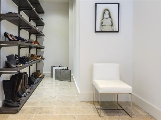 House-2304-M-Closet-2