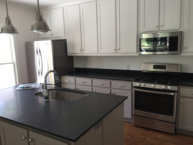 IS9h3n4u93zrje0000000000