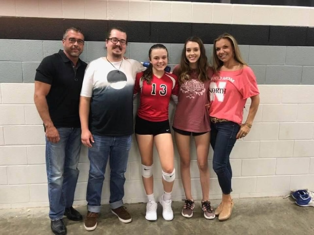 Home-Girls-With-REMAX-logo