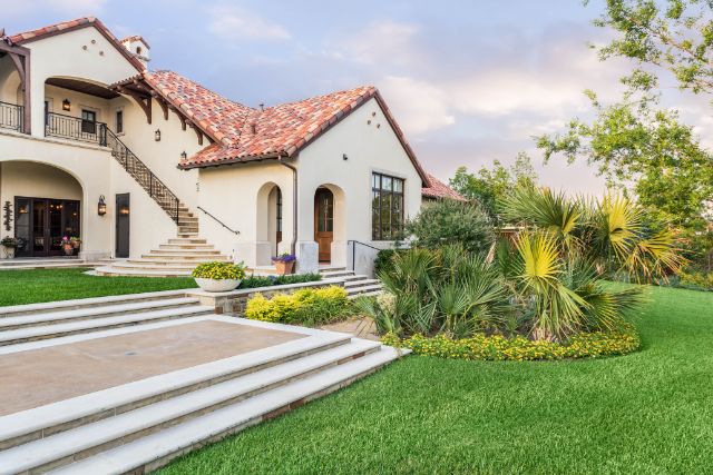 Lobello-Estates-Preferred-Offering