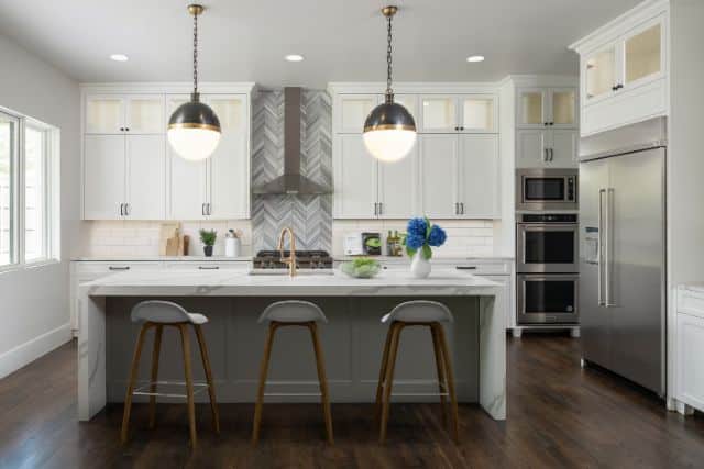 4037-Lively-500-copy