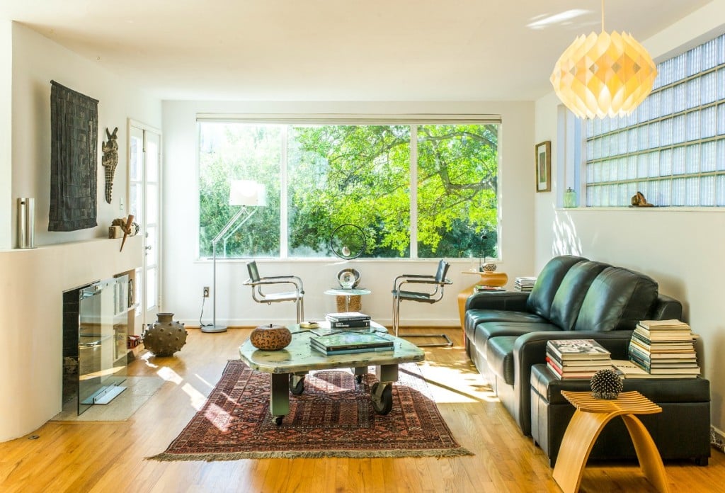 Horsey.croptwk-232x300