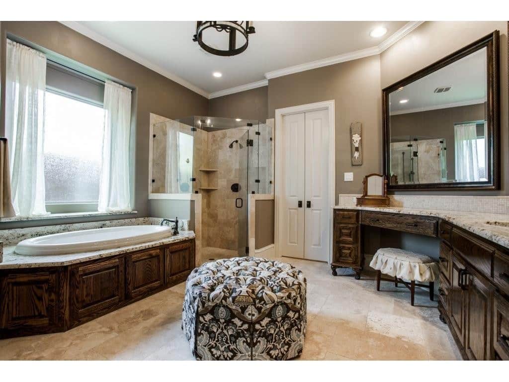 Lawnhaven-master-bath-1024x768