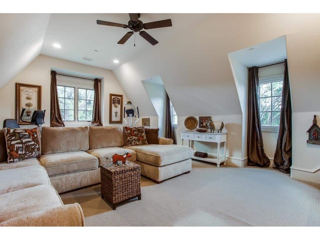 Lawnhaven-rec-room-1024x768